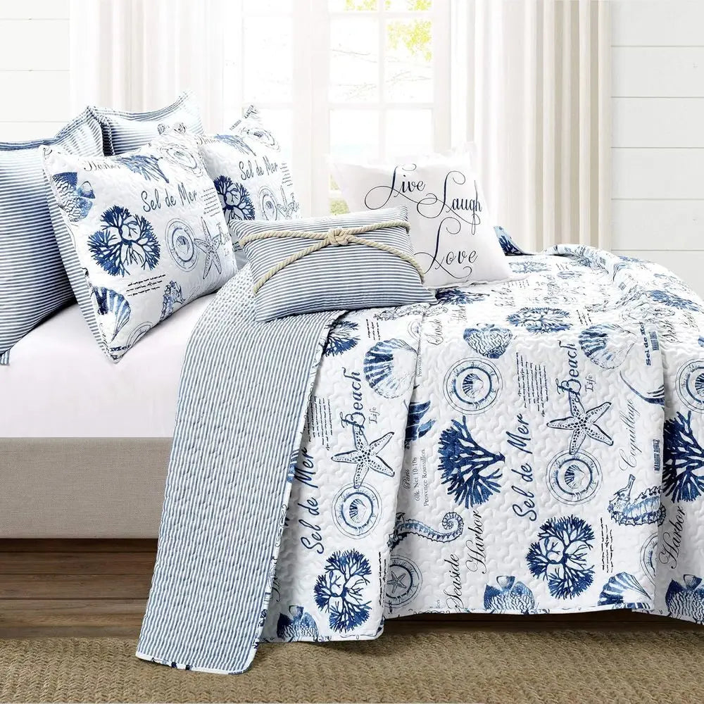 7-Piece Reversible Quilt Set, King Size, Indigo - Elegant Nautical Themed Bedding for Beach House Decor
