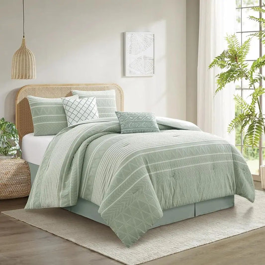 Geometric 6 Piece King Comforter Set With Bedskirt Pillows Shams