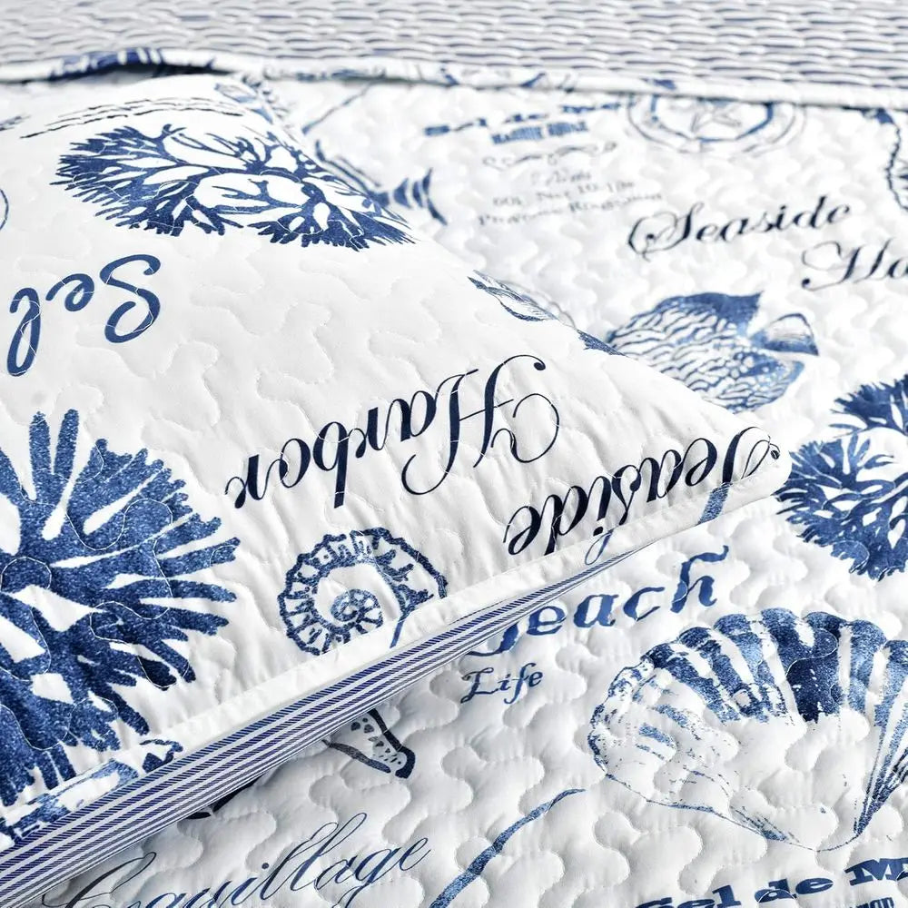 7-Piece Reversible Quilt Set, King Size, Indigo - Elegant Nautical Themed Bedding for Beach House Decor